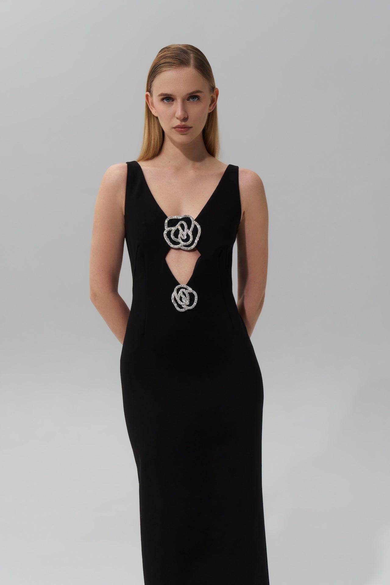 CRYSTAL ROSE DETAILED CUTOUT MIDI DRESS