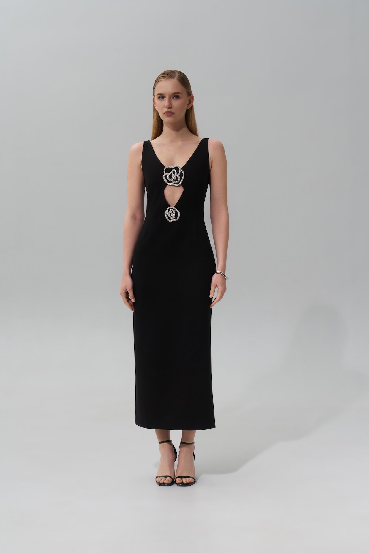 CRYSTAL ROSE DETAILED CUTOUT MIDI DRESS