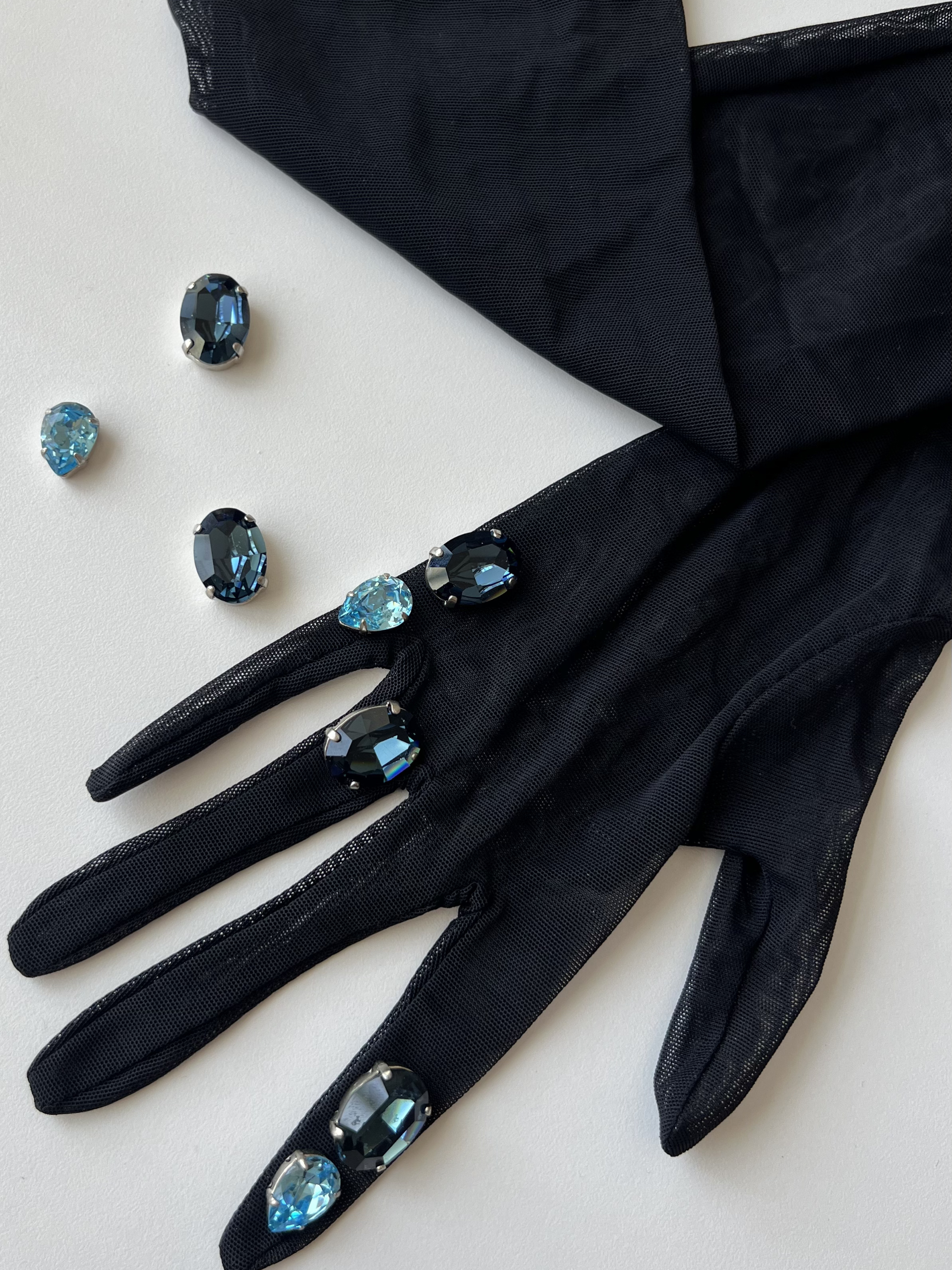 Sapphire Gloves